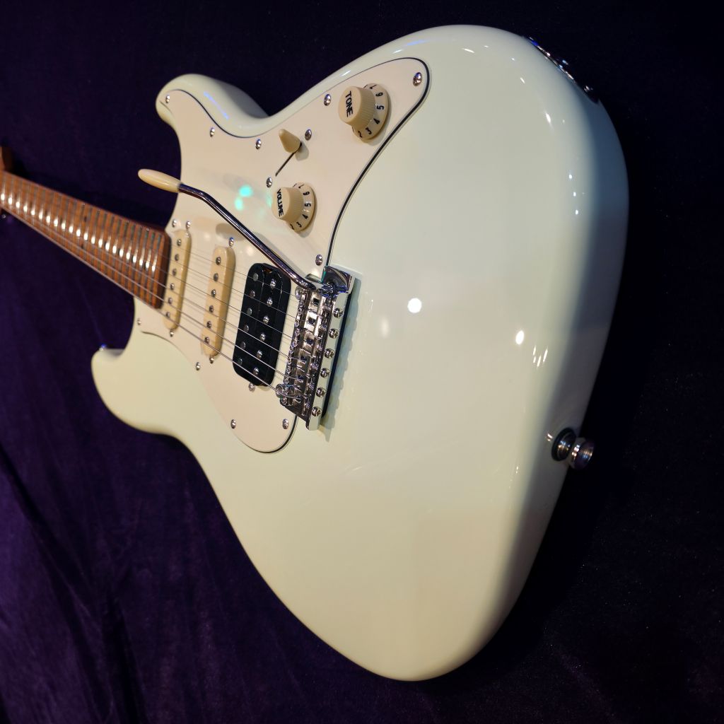 Electric Guitar Jet Guitars JS400 OW White Free Setup