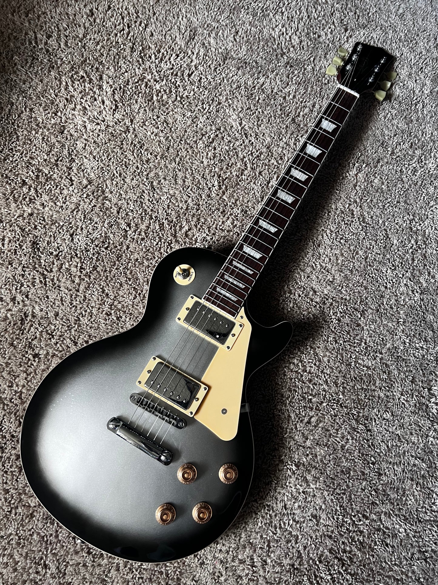 Electric Guitar Jet Guitars JL500 SLB Silverburst Free Setup B-STOCK
