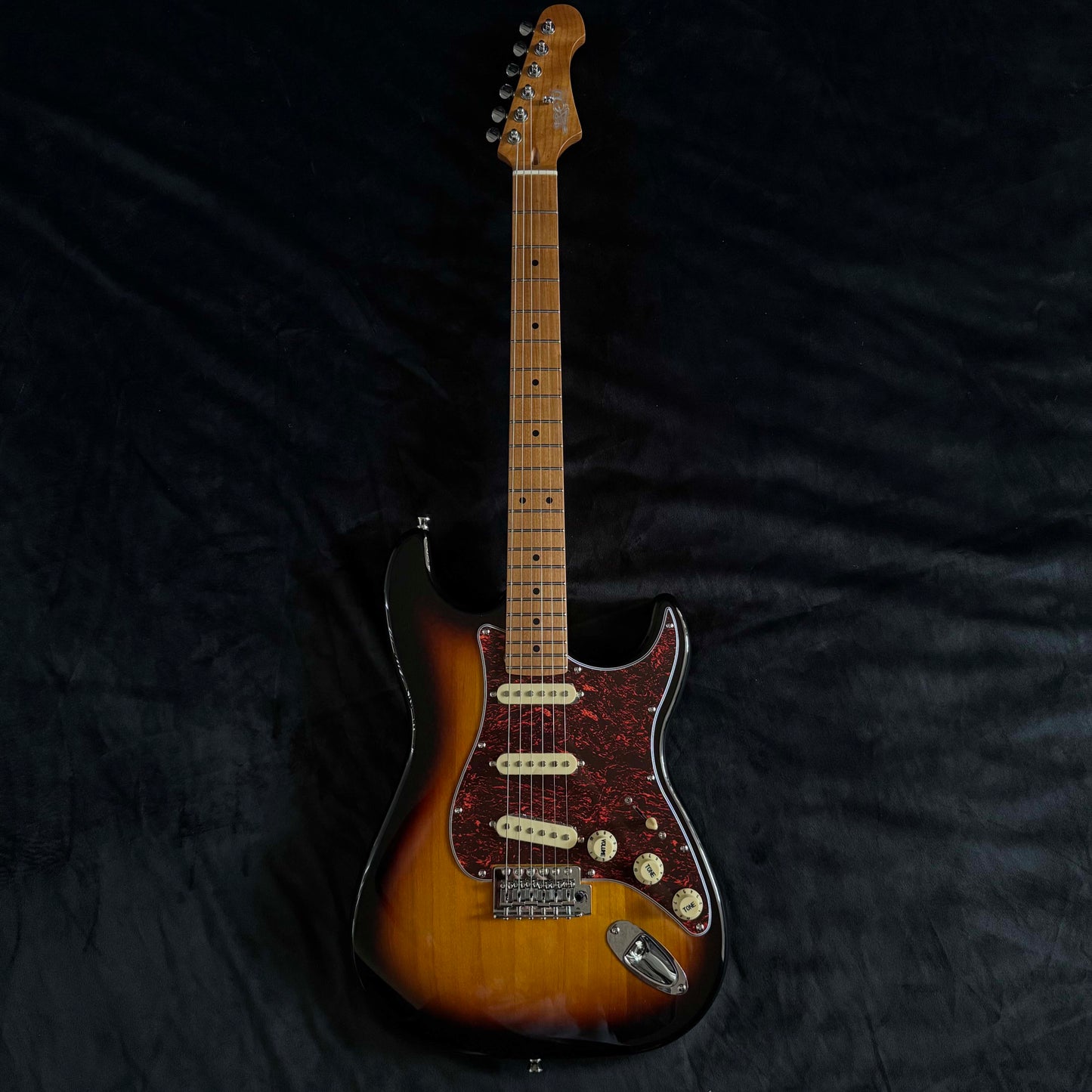 Electric Guitar Jet Guitars JS300 SB Sunburst Free Setup