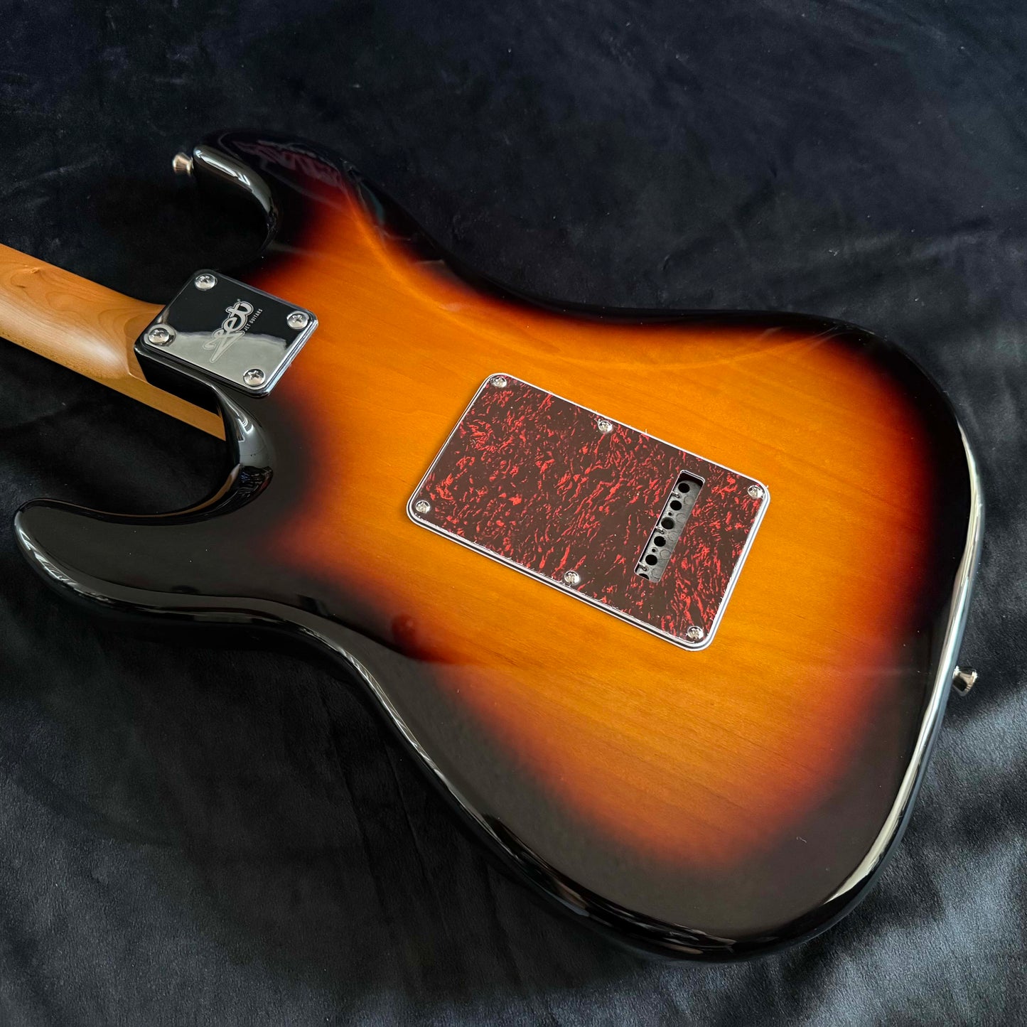 Electric Guitar Jet Guitars JS300 SB Sunburst Free Setup