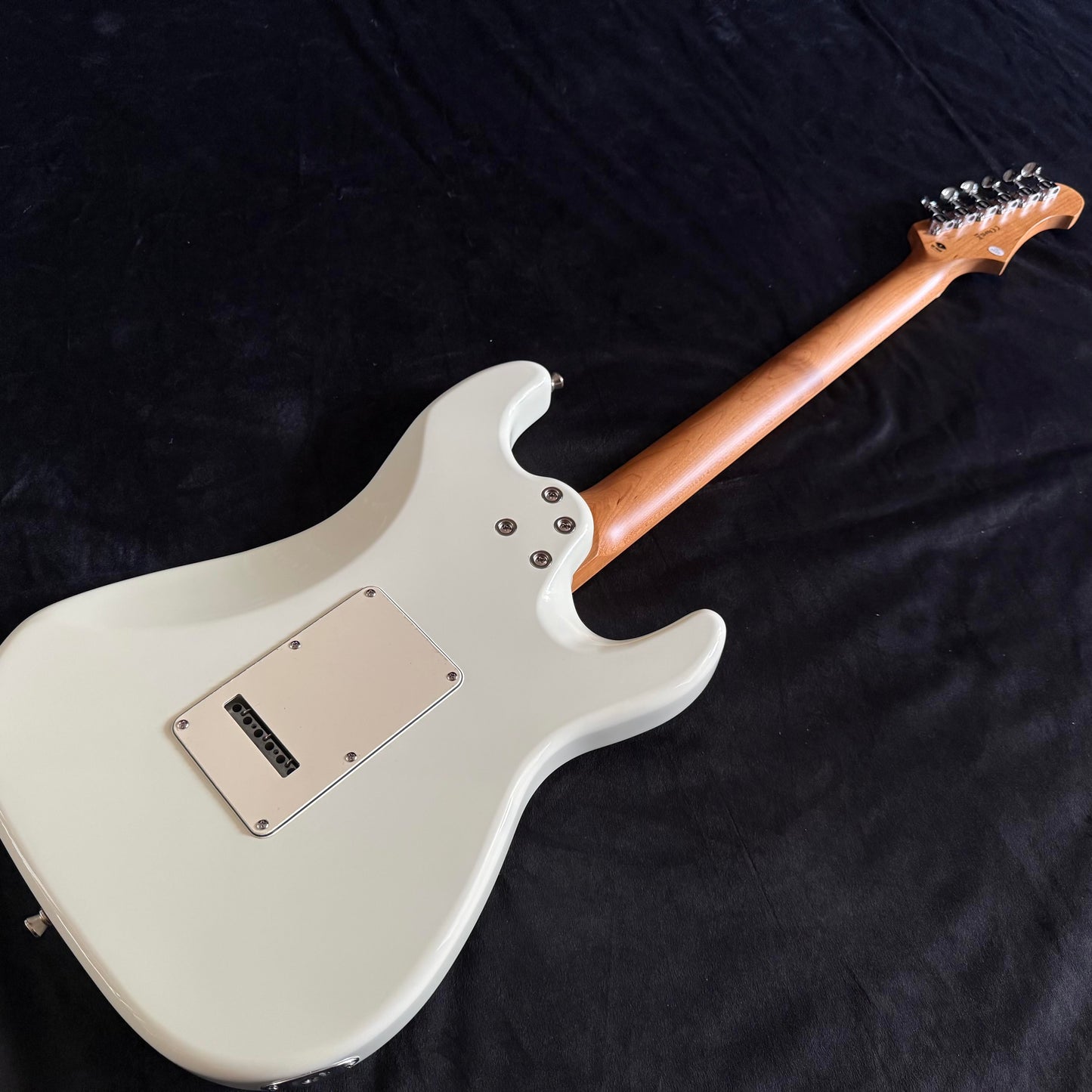 Electric Guitar Jet Guitars JS400 OW LH White Left Handed Free Setup