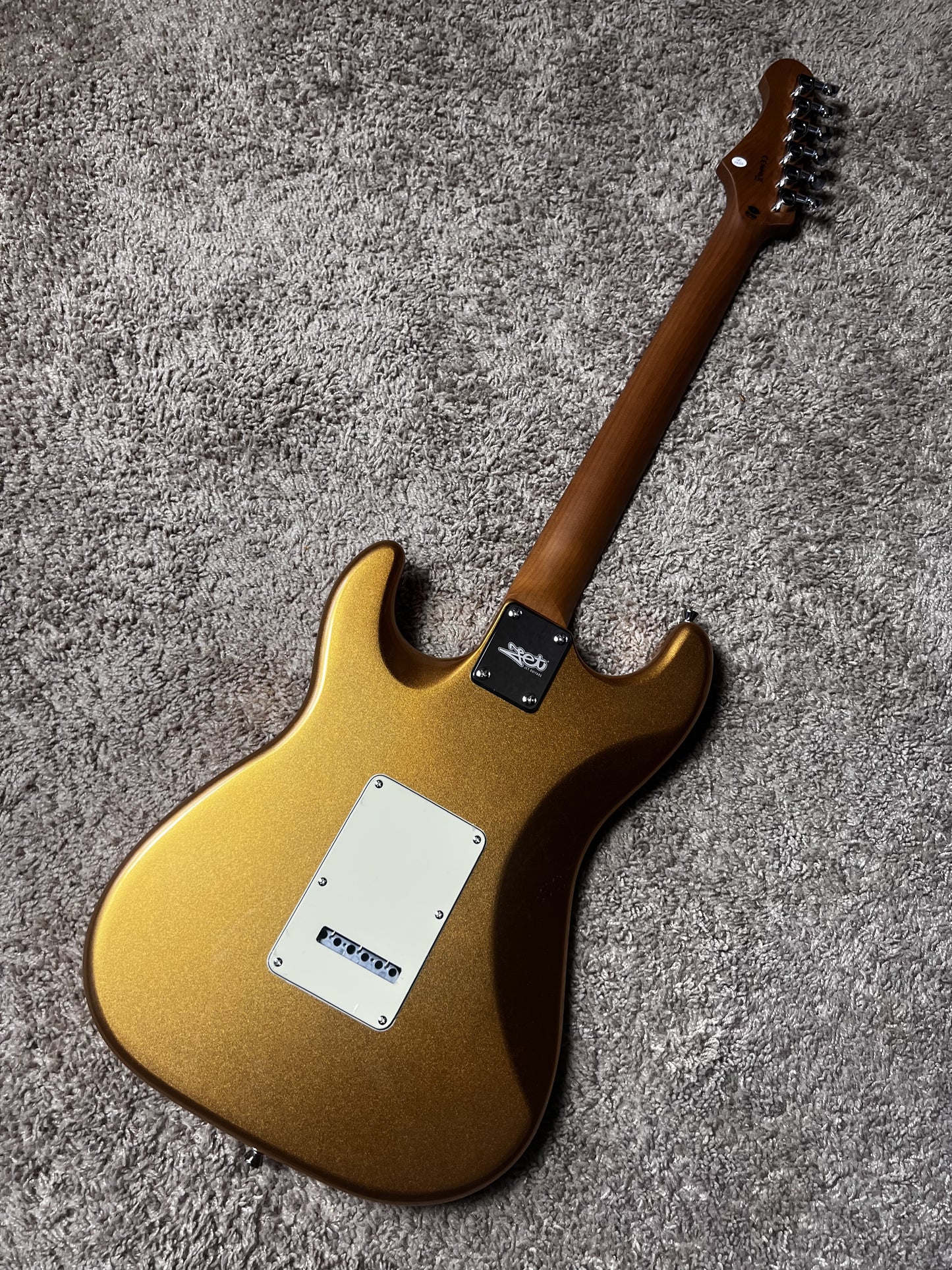 Electric Guitar Jet Guitars JS300 GD Gold Free Setup