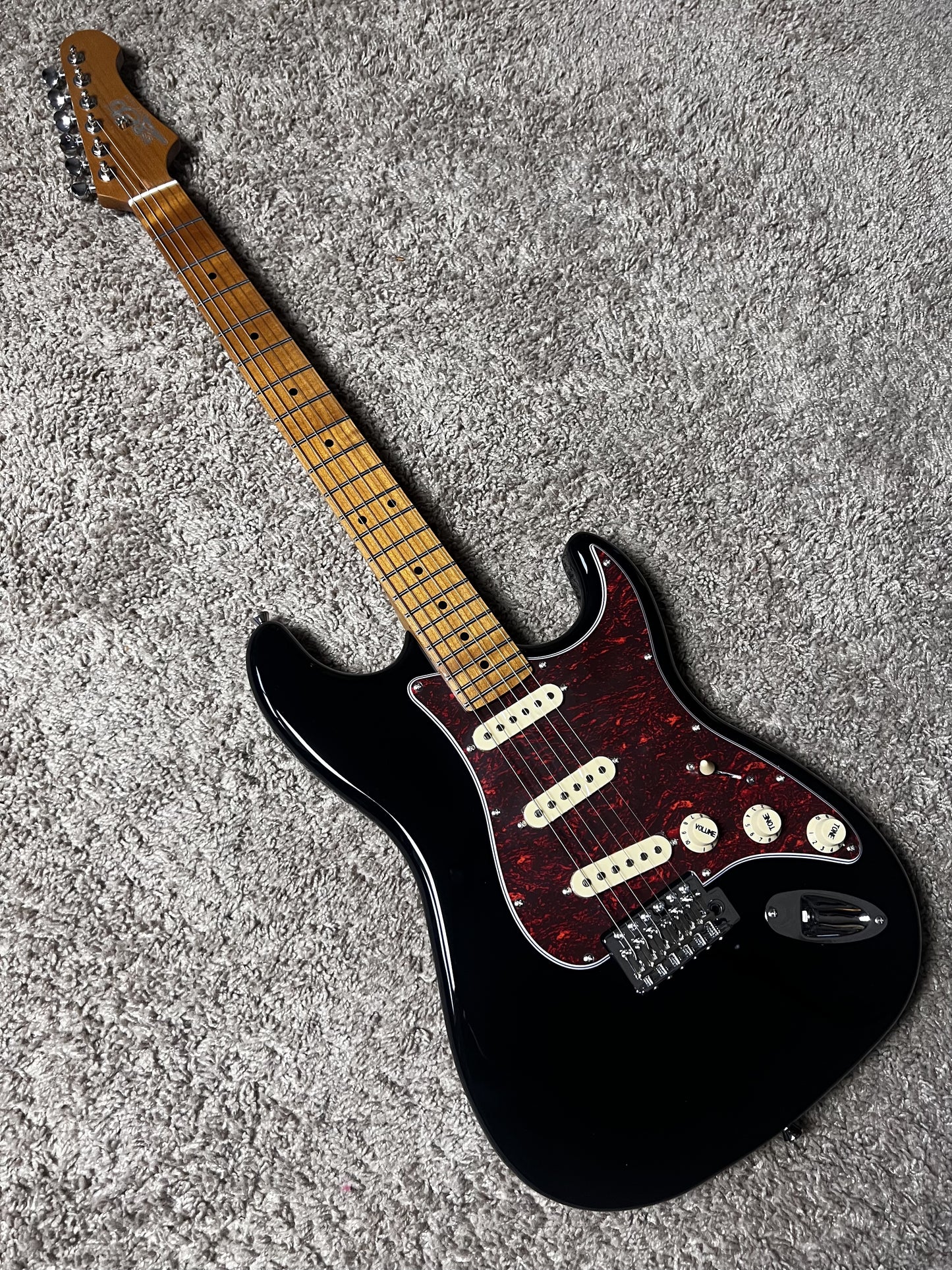 Electric Guitar Jet Guitars JS300 BK Black Free Setup