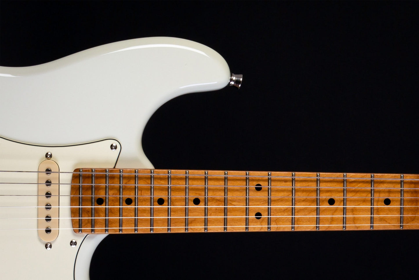 Electric Guitar Jet Guitars JS400 OW White Free Setup