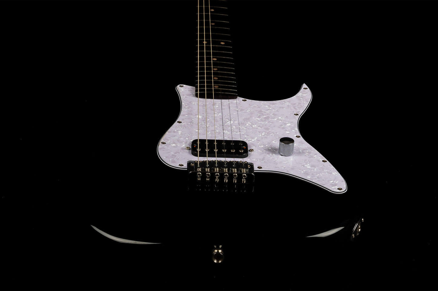 Electric Guitar Jet Guitars JS400 HT BK Free Setup