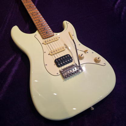 Electric Guitar Jet Guitars JS400 OW White Free Setup