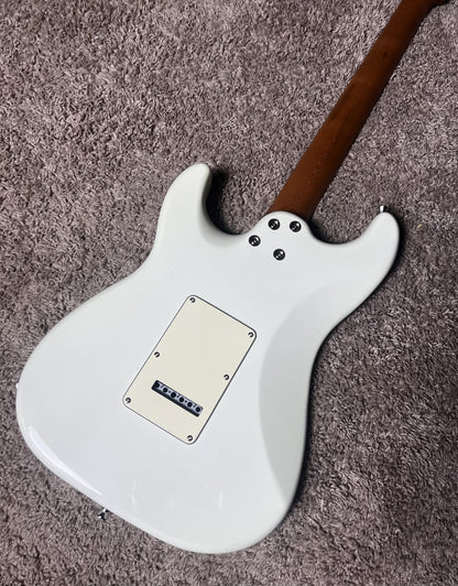 Electric Guitar Jet Guitars JS400 OW White Free Setup