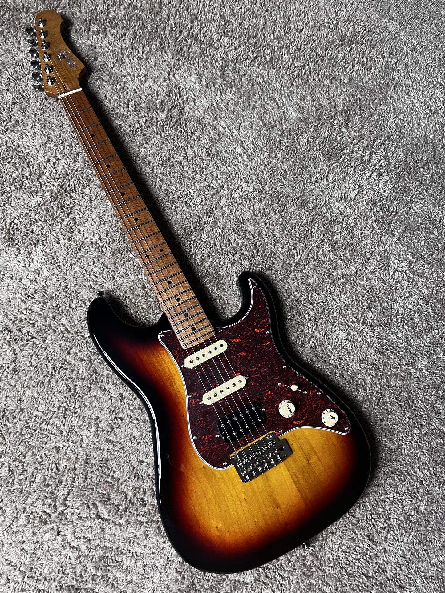 Electric Guitar Jet Guitars JS400 SB Sunburst Free Setup