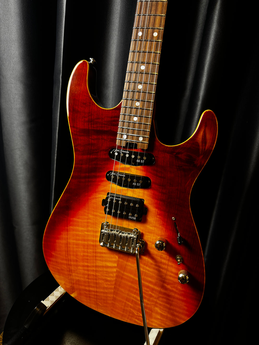 Electric Guitar Soloking MS-1 Custom 24 HSS Flat Top In Fire Wakesurf With Rosewood Fb Jescar
