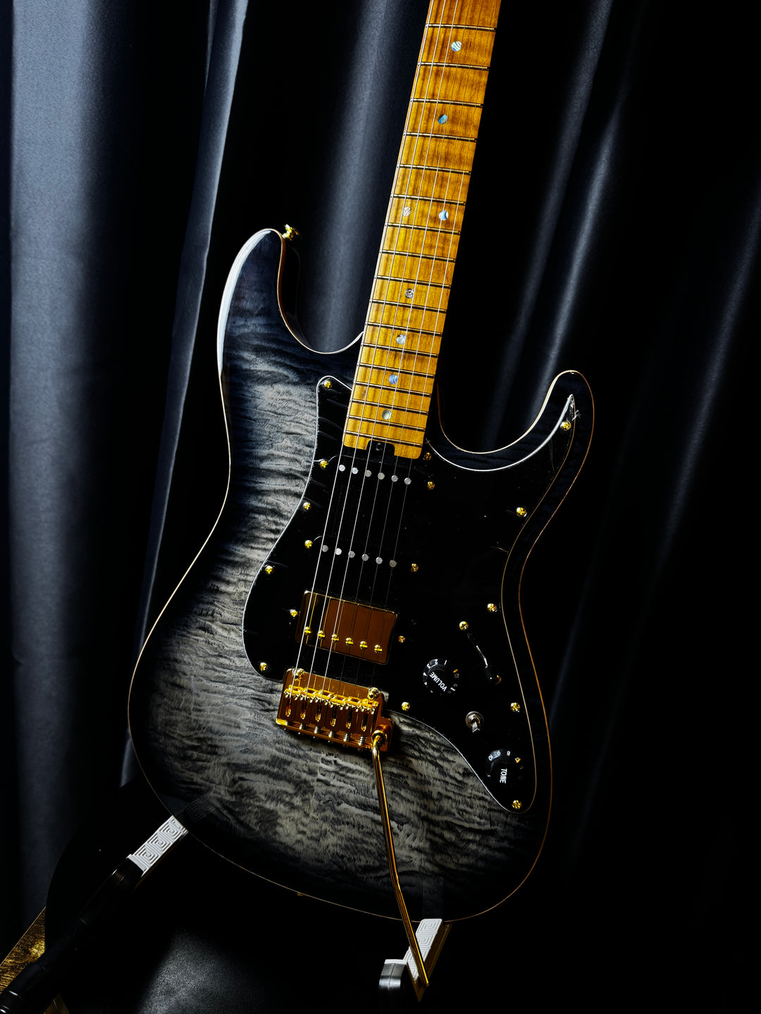 Electric Guitar Soloking MS-1 Classic FMN ELITE In Moonlight Burst With Roasted Flame Maple Neck