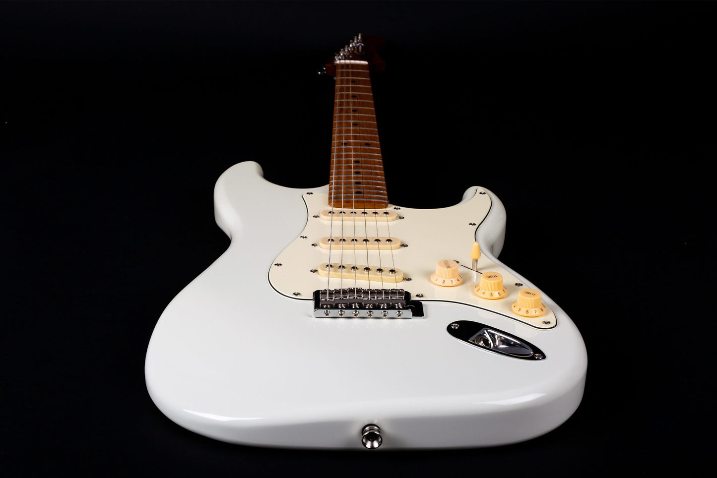 Electric Guitar Jet Guitars JS300 OW White Free Setup