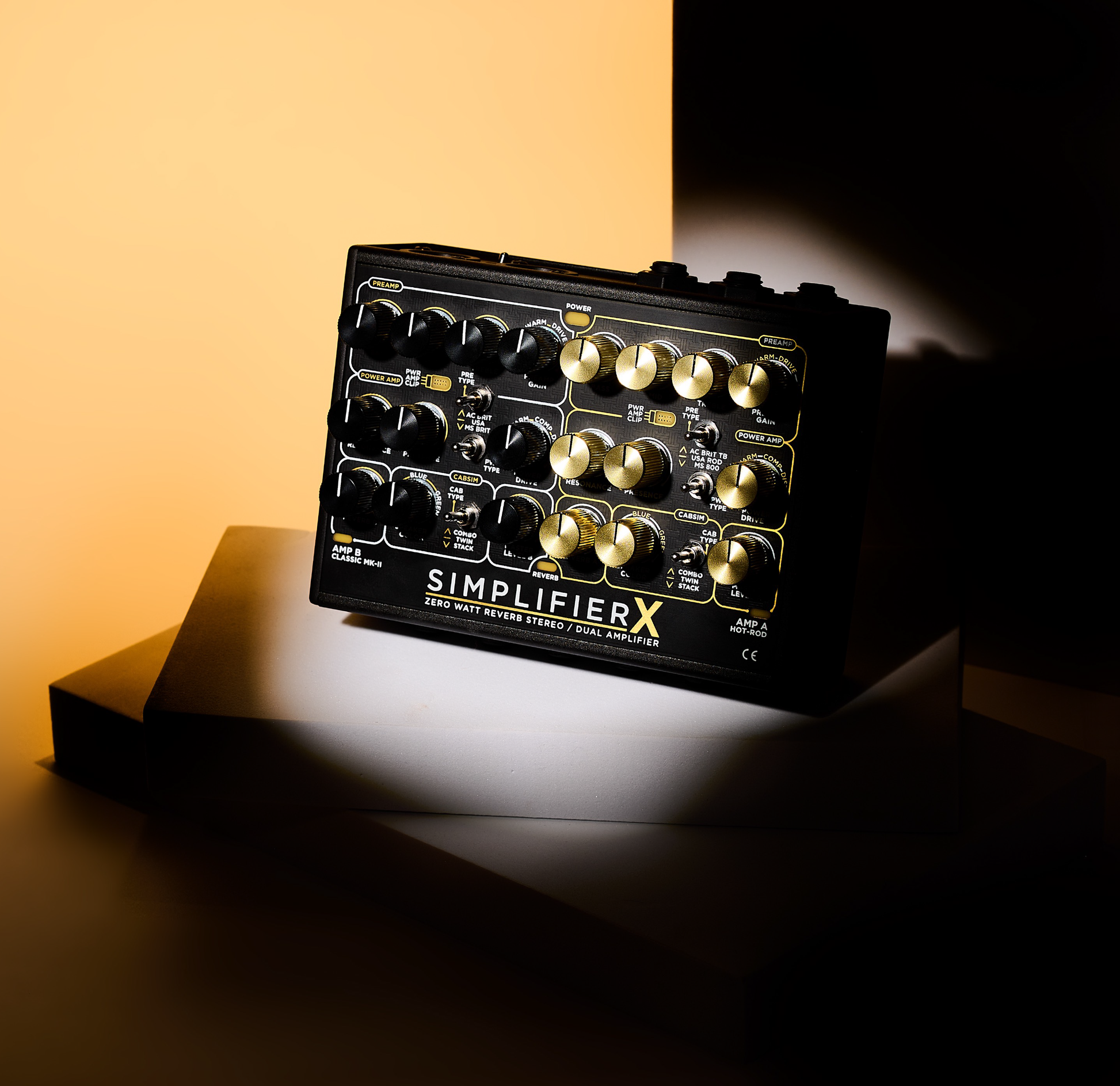 DSM & Humboldt Electronics Simplifier X Zero Watt Stereo Guitar DSM & Humboldt Electronics Simplifier X Zero Watt Stereo Guitar